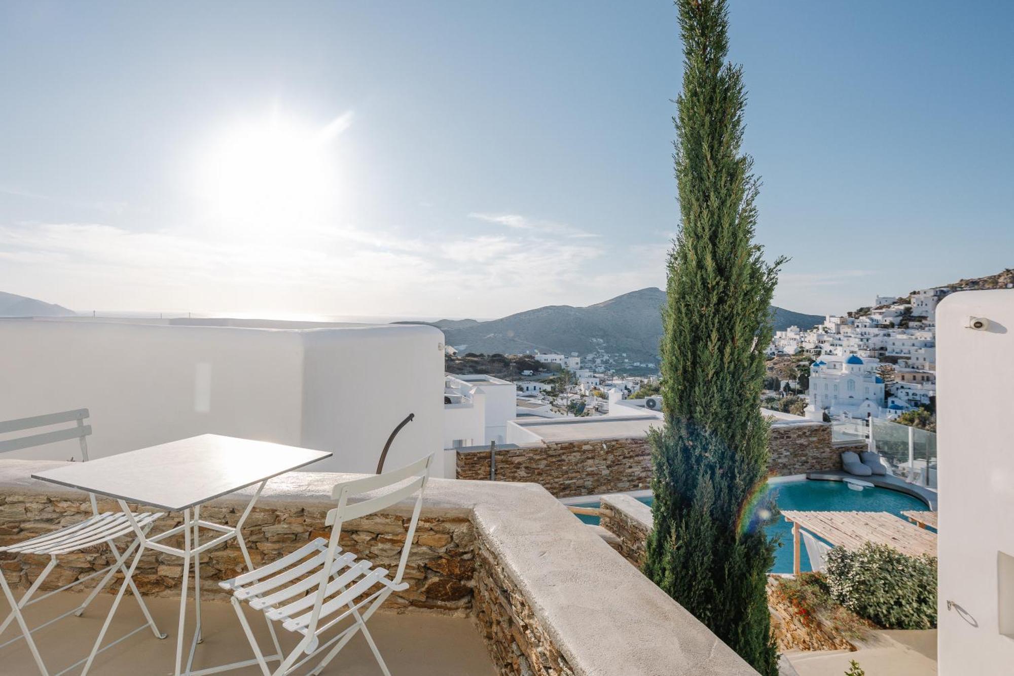 White Loft Chora