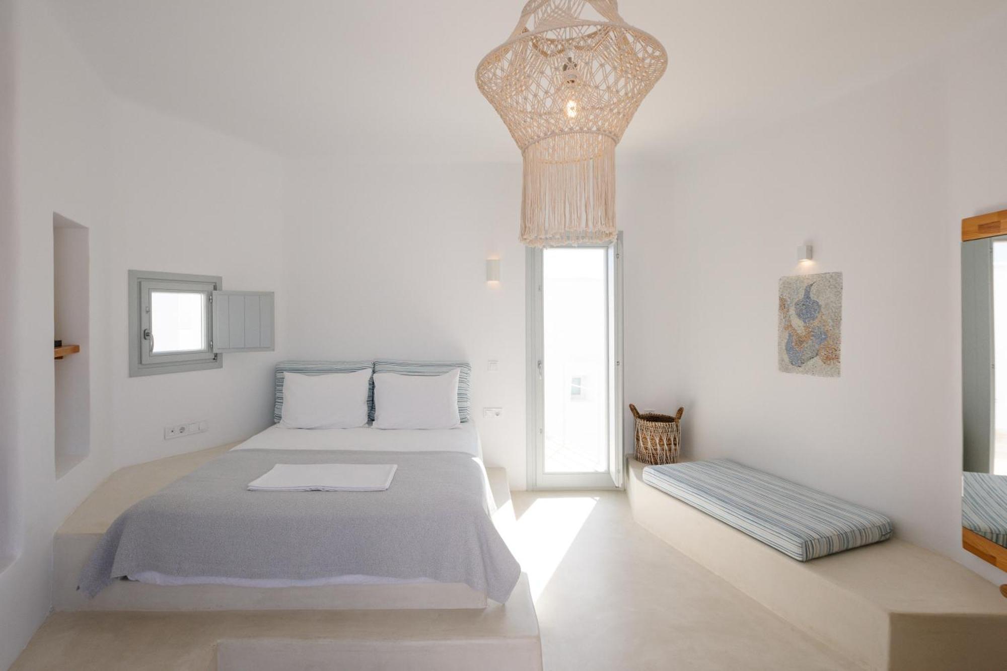 White Loft Hotel