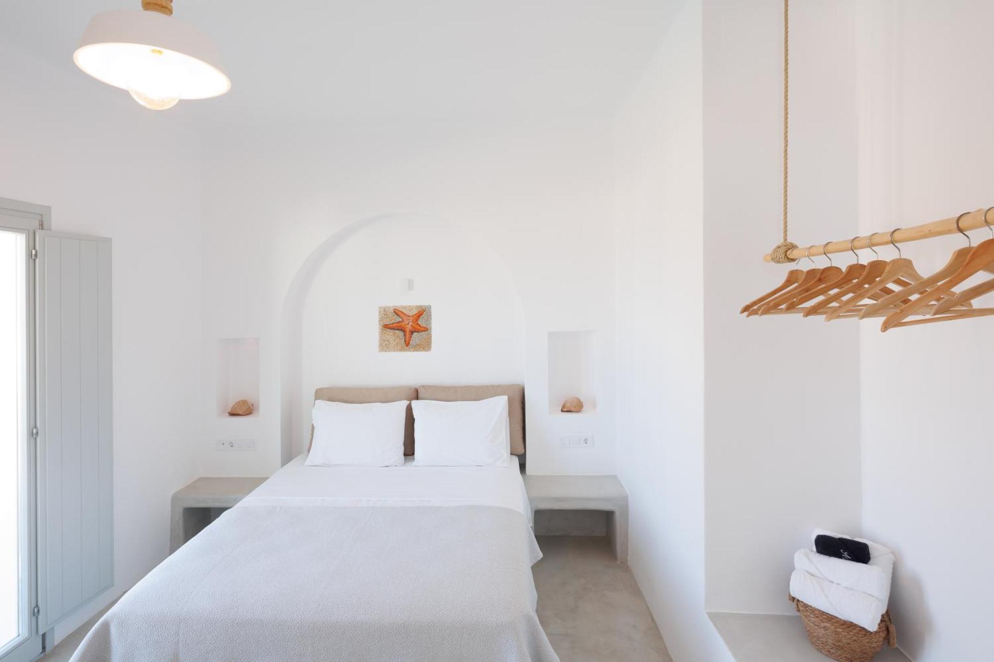 Hotel White Loft *